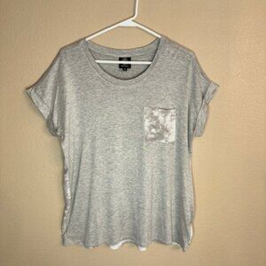 Bobeau Grey short sleeve top womens Size M EUC